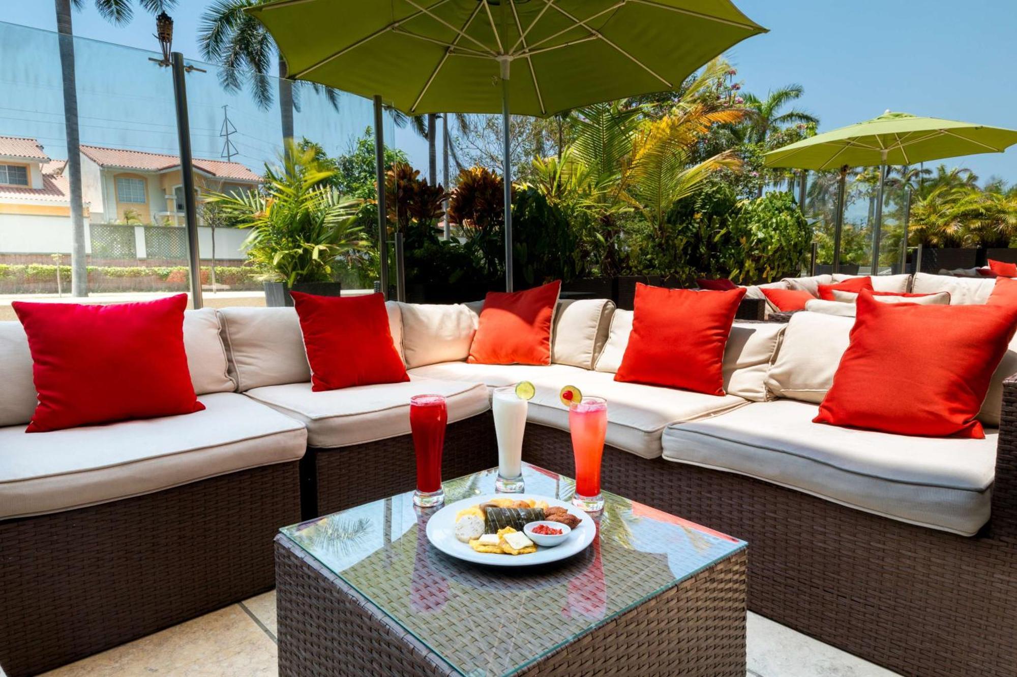 Hilton Garden Inn Barranquilla Barranquilla  Exterior foto